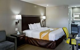 Bay Area Inn & Suites